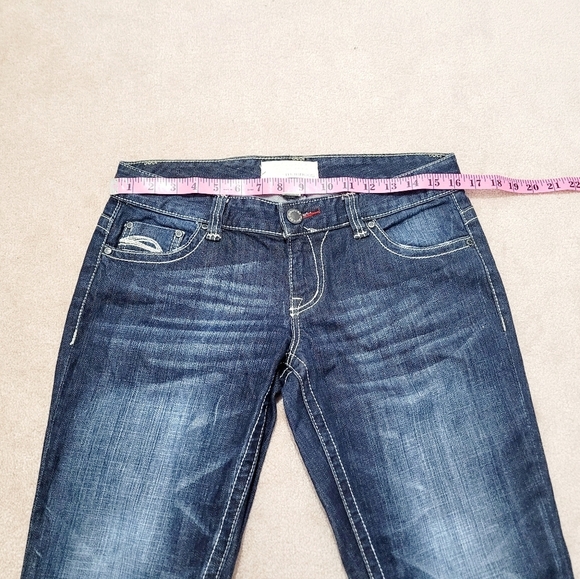 Maurices Capri Jeans Women's Size 5/6 Cotton Stretch Dark Wash Slimming Effect - Picture 5 of 11